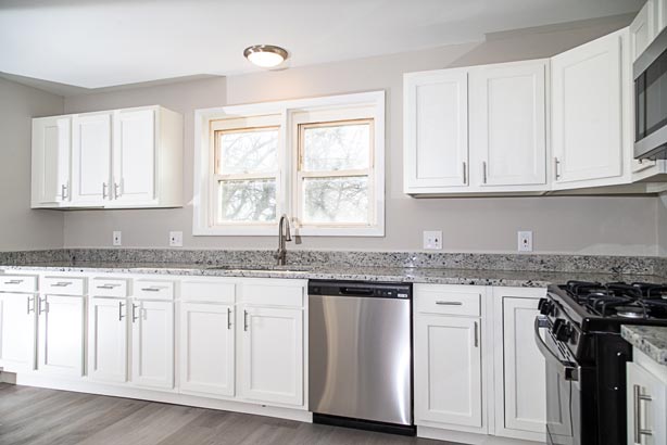 Real Estate - kitchen